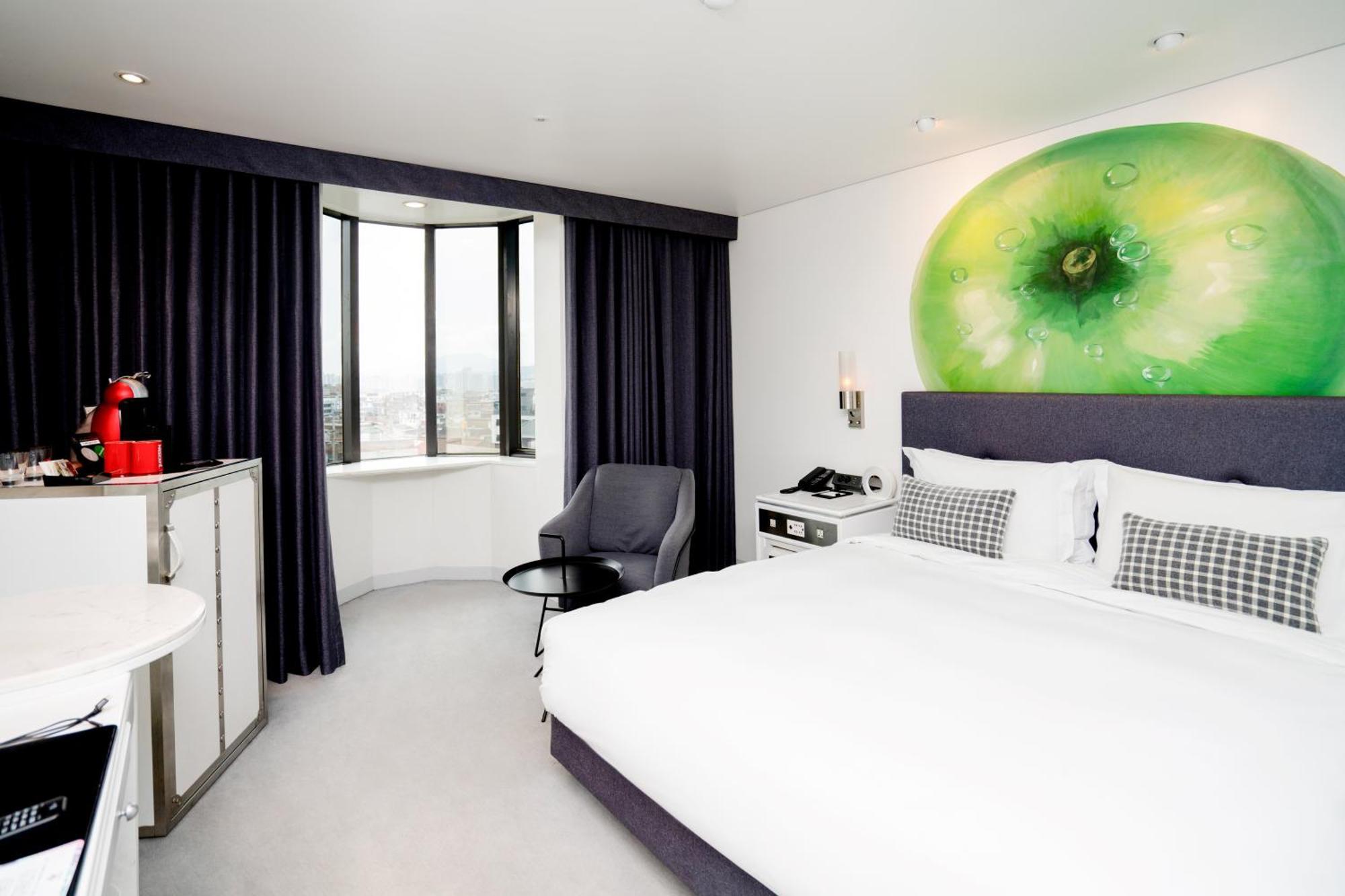 Imperial Palace Boutique Itaewon Hotel 3*